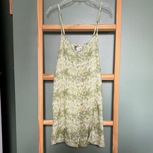 American Eagle Outfitters Light Green Floral Dress